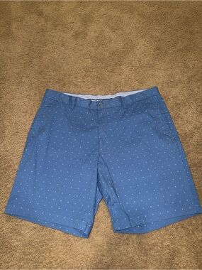 Peter Millar shorts euc size 38